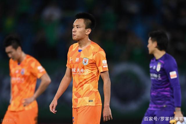 布朗33分广州力克深圳5连胜 同曦送江苏3连败