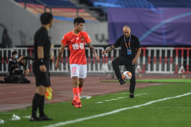 李梦入选WNBA最佳新秀阵容 职业生涯获新突破