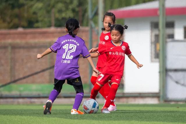 英超夺冠赔率:红军冷平仍第1 曼城反超切尔西